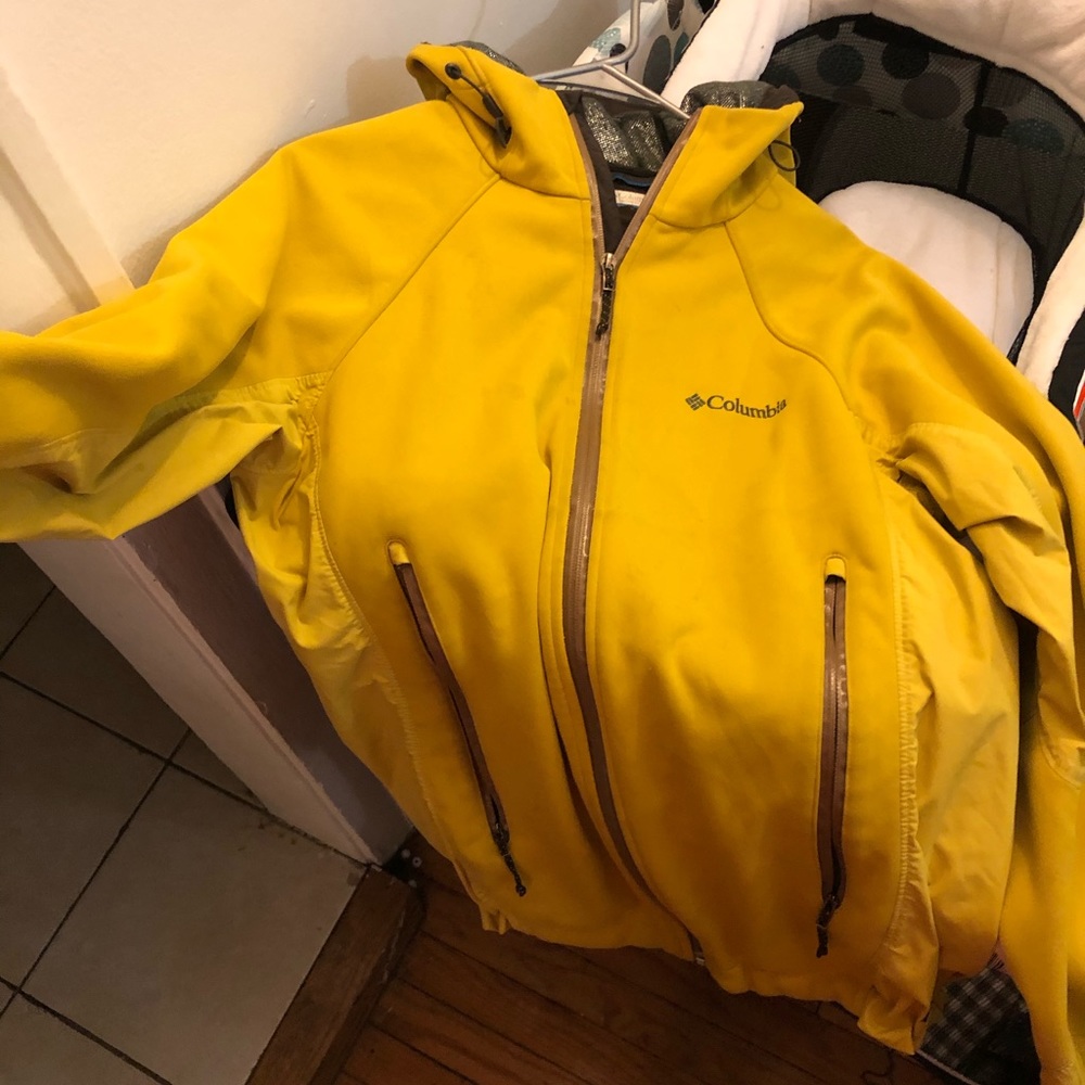 Columbia Wind Proof/ Water Proof Jacket